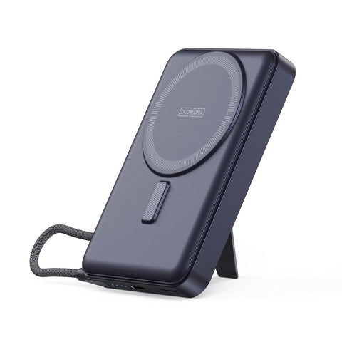 10,000 mAh Magnetic Power Bank with Kickstand - DUZZONA