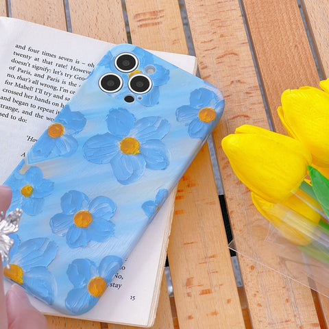 iPhone 12 Phone Case with Daisy Flower Design - Easy Gadgets